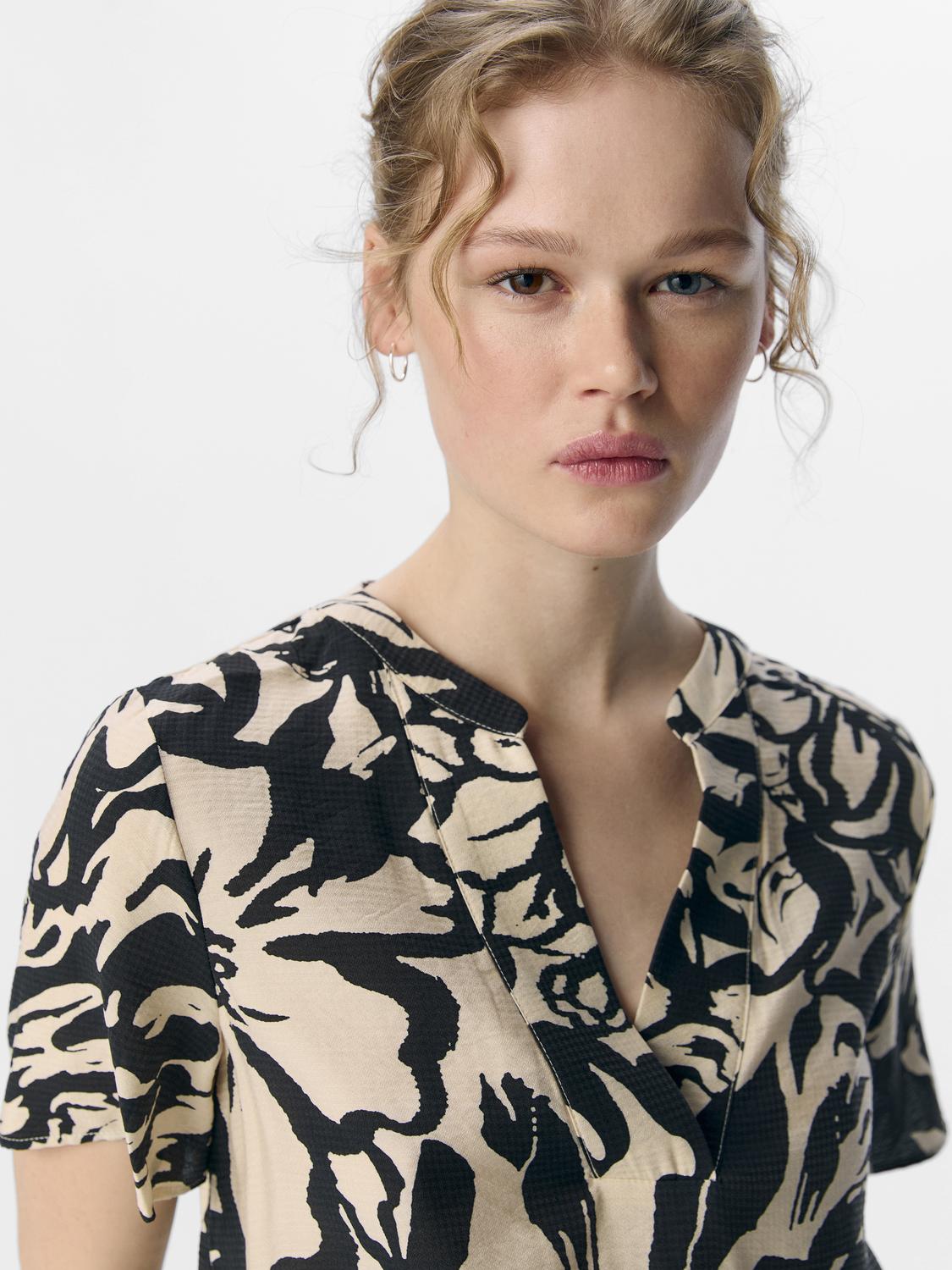 OBJKARINA Top - Sandshell - VERO MODA & VILA Bergvik